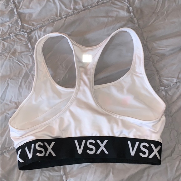 Victoria’s Secret sports bra - Picture 2 of 2